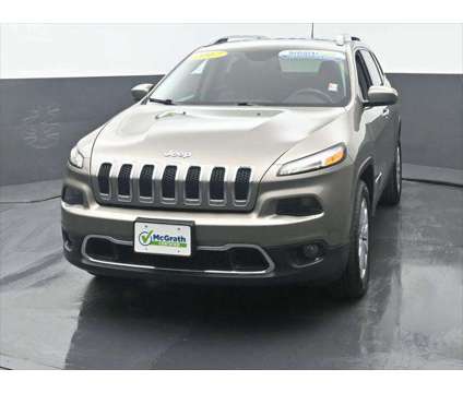 2017 Jeep Cherokee Limited 4x4 is a 2017 Jeep Cherokee Limited SUV in Dubuque IA