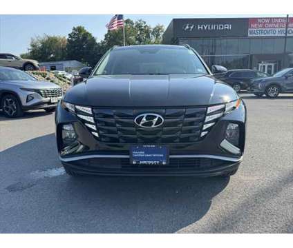 2022 Hyundai Tucson SEL is a Black 2022 Hyundai Tucson SUV in Utica NY