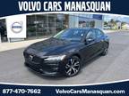 2024 Volvo S60 B5 Plus Dark Theme