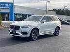 2021 Volvo XC90 T6 Momentum