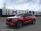 2025 Ford Explorer Red