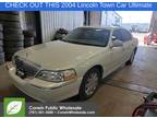 2004 Lincoln Town Car White, 192K miles