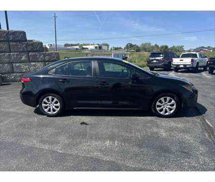 2020 Toyota Corolla LE is a Black 2020 Toyota Corolla LE Sedan in Dubuque IA