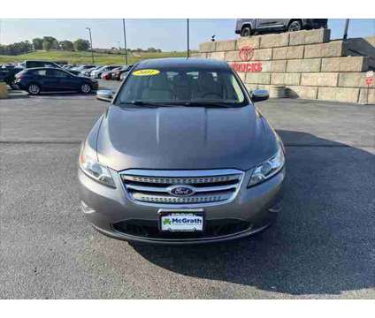 2011 Ford Taurus Limited is a Grey 2011 Ford Taurus Limited Sedan in Dubuque IA