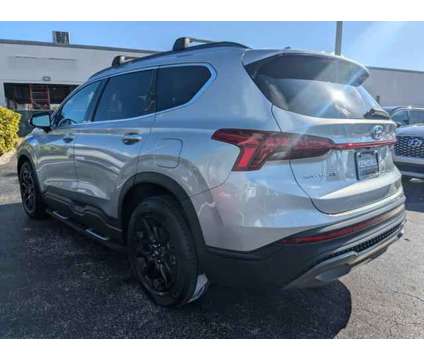 2022 Hyundai Santa Fe XRT is a Silver 2022 Hyundai Santa Fe SUV in Miami FL