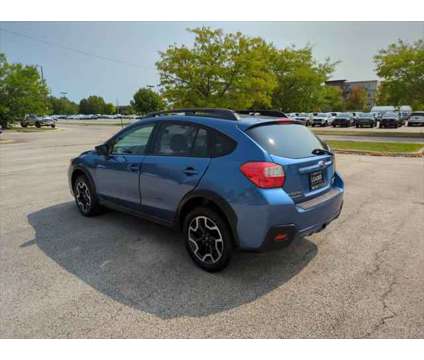 2017 Subaru Crosstrek 2.0i Premium is a Blue 2017 Subaru Crosstrek 2.0i Station Wagon in Lincolnwood IL