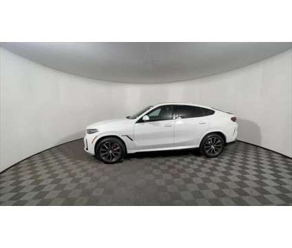 2025 BMW X6 xDrive40i is a White 2025 BMW X6 SUV in Freeport NY