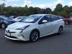 2018 Toyota Prius Four Touring