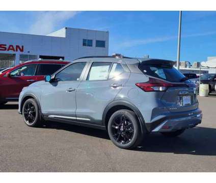 2024 Nissan Kicks SR Xtronic CVT is a Grey 2024 Nissan Kicks SR Station Wagon in Albuquerque NM