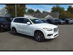 2022 Volvo XC90 T6 Inscription 7-Passenger