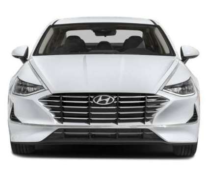 2022 Hyundai Sonata SE is a Black 2022 Hyundai Sonata SE Sedan in Deland FL