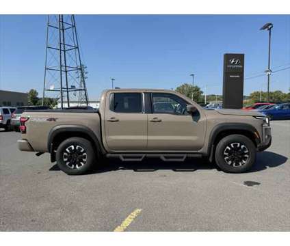 2023 Nissan Frontier Crew Cab PRO-4X 4x4 is a 2023 Nissan frontier Truck in Utica NY