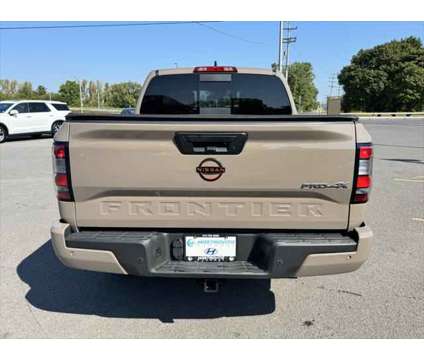 2023 Nissan Frontier Crew Cab PRO-4X 4x4 is a 2023 Nissan frontier Truck in Utica NY