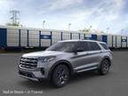 2025 Ford Explorer Gray