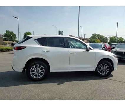 2024 Mazda CX-5 2.5 S Select is a White 2024 Mazda CX-5 SUV in Elmhurst IL