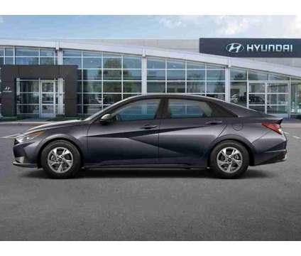 2022 Hyundai Elantra SE is a Grey 2022 Hyundai Elantra SE Sedan in West Islip NY