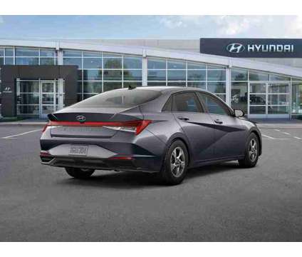 2022 Hyundai Elantra SE is a Grey 2022 Hyundai Elantra SE Sedan in West Islip NY