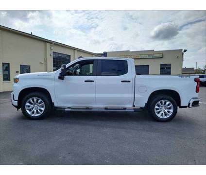 2020 Chevrolet Silverado 1500 4WD Crew Cab Short Bed Custom is a White 2020 Chevrolet Silverado 1500 Truck in Hanover PA