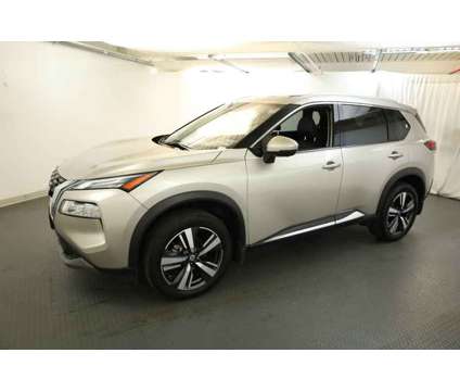 2021 Nissan Rogue Black|Silver, 29K miles is a Black, Silver 2021 Nissan Rogue SL SUV in Union NJ