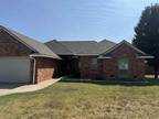 20 NE Summerwood Dr Elgin, OK