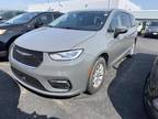 2023 Chrysler Pacifica Gray, 71K miles