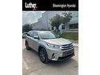 2019 Toyota Highlander Silver, 44K miles