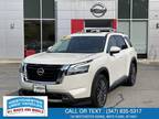 Used 2022 Nissan Pathfinder for sale.