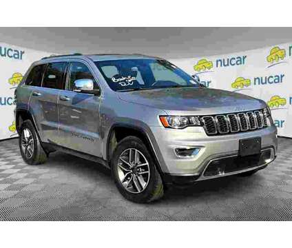 2021UsedJeepUsedGrand CherokeeUsed4x4 is a Silver 2021 Jeep grand cherokee Car for Sale in North Attleboro MA