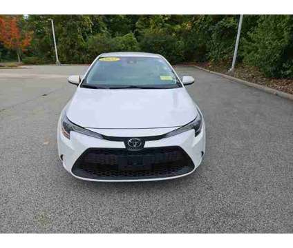 2022 Toyota Corolla LE is a White 2022 Toyota Corolla LE Sedan in Auburn MA