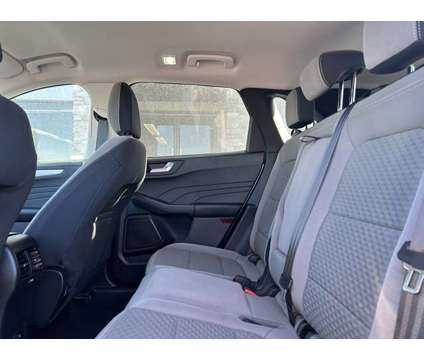 2021 Ford Escape SE is a White 2021 Ford Escape SE Car for Sale in Mcminnville OR