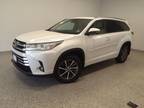 2017 Toyota Highlander SE