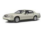 2004 Lincoln Town Car Signature