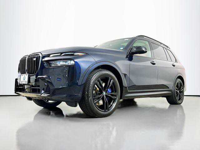 2024 BMW X7 M60i