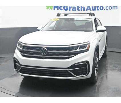 2021 Volkswagen Atlas Cross Sport 3.6L V6 SEL Premium R-Line is a Black, White 2021 Volkswagen Atlas SUV in Dubuque IA