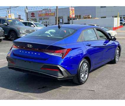 2024 Hyundai Elantra SEL is a Blue 2024 Hyundai Elantra Sedan in Hempstead NY