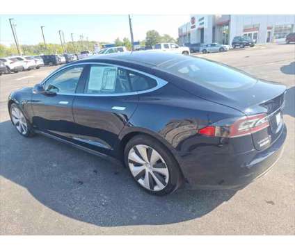 2014 Tesla Model S 85 kWh Battery is a Blue 2014 Tesla Model S 85 Trim Sedan in Dubuque IA