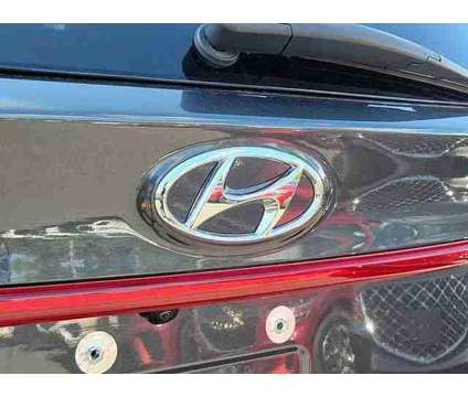 2022 Hyundai Santa Fe XRT is a Grey 2022 Hyundai Santa Fe SUV in Northampton MA