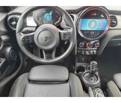 2022 MINI Hardtop Cooper S is a Black 2022 Mini Hardtop Cooper Hatchback in Morristown NJ