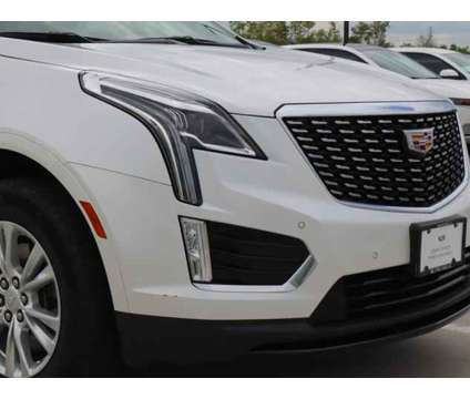 2021 Cadillac XT5 FWD Luxury is a White 2021 Cadillac XT5 SUV in Friendswood TX