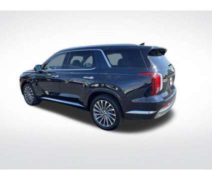 2024 Hyundai Palisade Calligraphy is a 2024 SUV in Milwaukee WI