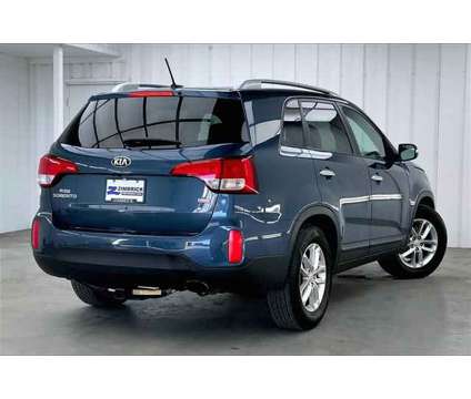 2015 Kia Sorento LX is a Blue 2015 Kia Sorento LX SUV in Madison WI