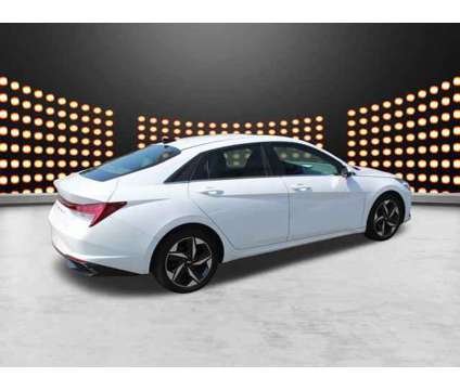 2022 Hyundai Elantra SEL is a White 2022 Hyundai Elantra Sedan in Chantilly VA