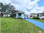 1975 Delightful 2 Bed/1.5 Bath Single Wide