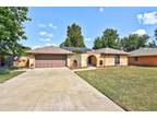 7621 Lippert Ln Oklahoma City, OK