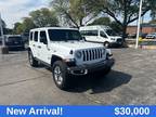 2019 Jeep Wrangler Unlimited Sahara 4WD w/ Navigation, Heated Seats & Alpine