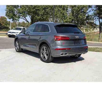 2018 Audi SQ5 3.0T Premium Plus is a 2018 Audi SQ5 3.0T Premium Plus SUV in Algonquin IL