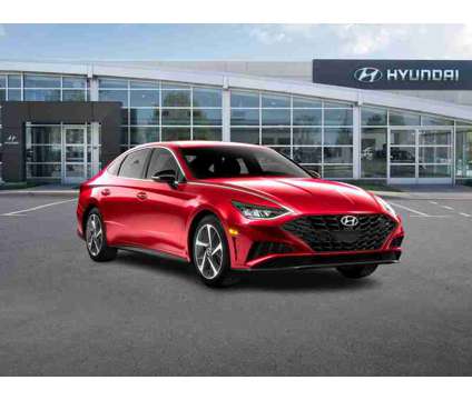 2022 Hyundai Sonata SEL Plus is a Red 2022 Hyundai Sonata Sedan in Columbus OH