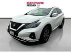 2023 Nissan Murano White, 11K miles