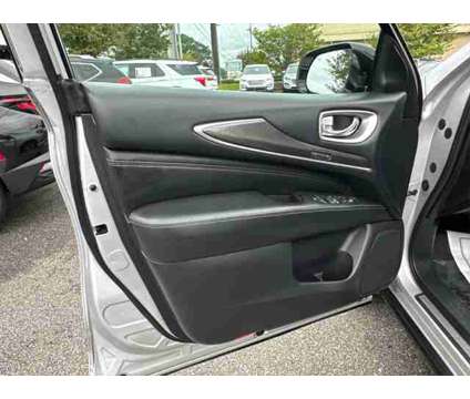 2016 Infiniti QX60 Base is a 2016 Infiniti QX60 Base SUV in Athens GA