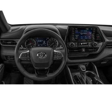 2021 Toyota Highlander XSE is a 2021 Toyota Highlander SUV in Watertown CT